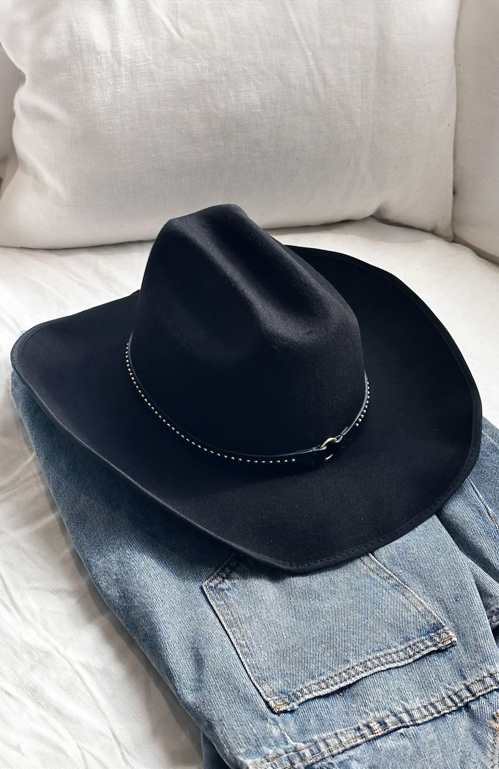 Country Roots Western Hat Black Country Roots Western Hat Black