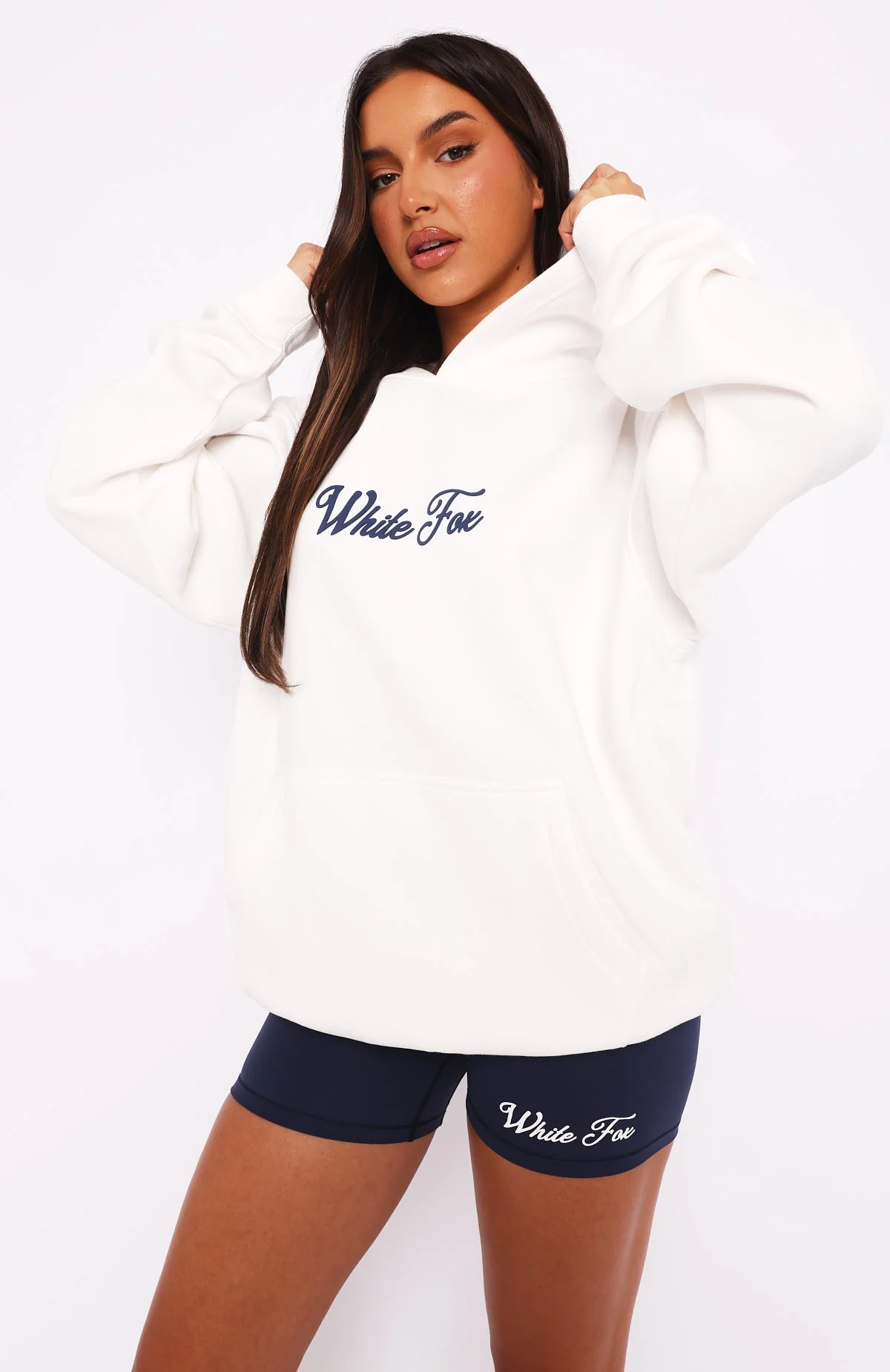 White Fox Season 7 Oversized Hoodie Snow White Fox Season 7 Oversized Hoodie Snow