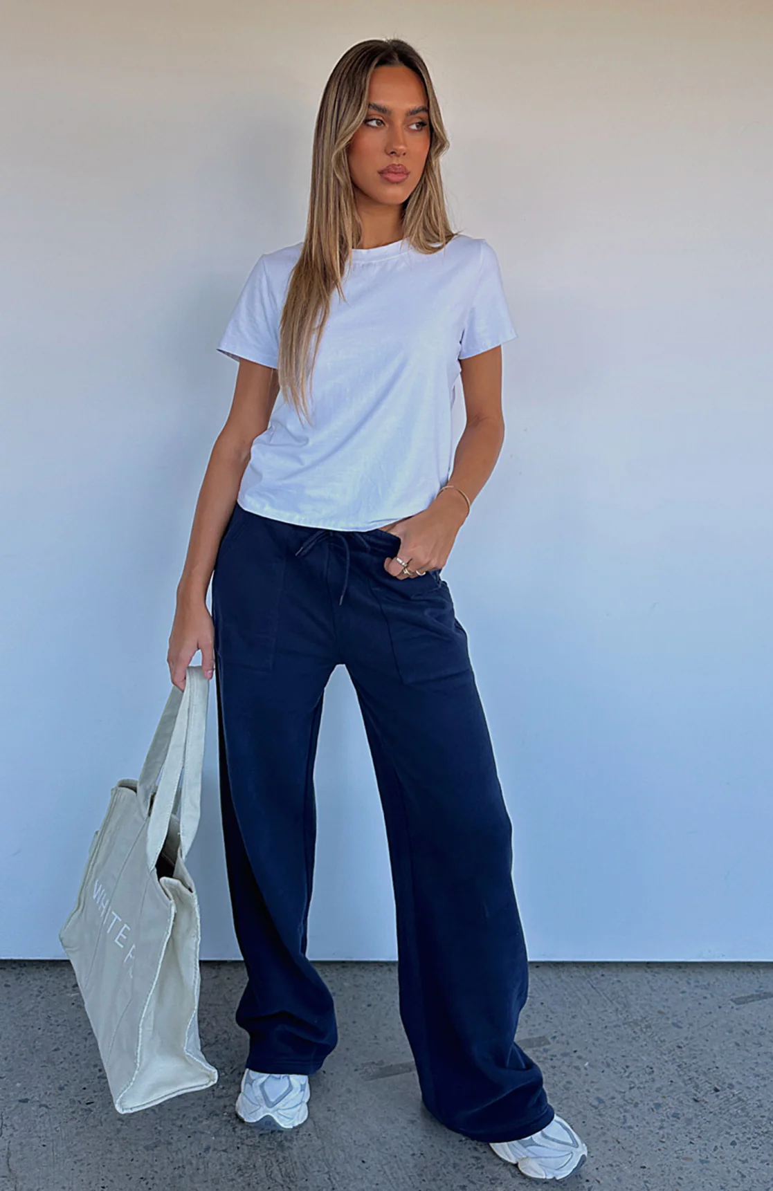 You'd Love It Here Wide Leg Sweatpants Navy You'd Love It Here Wide Leg Sweatpants Navy